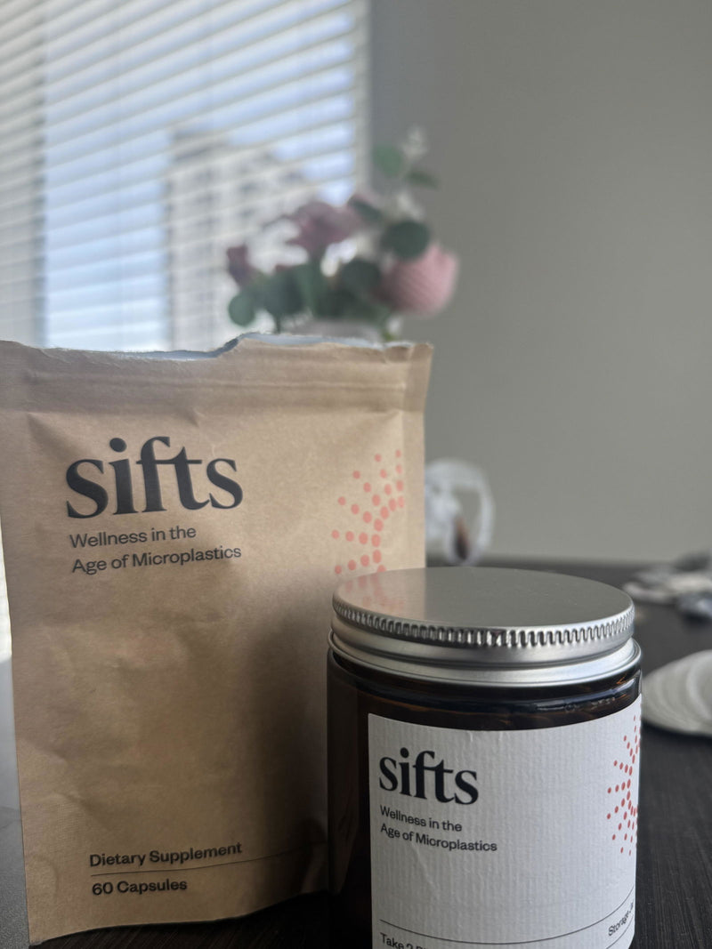 Sifts Daily jar and refill pouch from customer Kendall B.